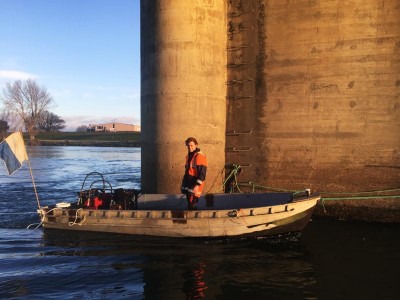 Pontoons and Barges